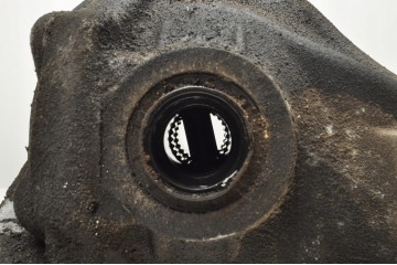 VOLVO V70 S60 R DIFFERENTIAL BRIDGE DYFER REAR HALDEX 30759532 30700148 Catalog number of the part 30759532 30700148