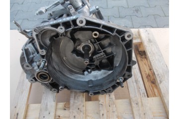 Transmission Opel Astra H Zafira B 1 9 CDTI M32 Catalog number of the part ap1 skrzynia astra 1 9 cdti