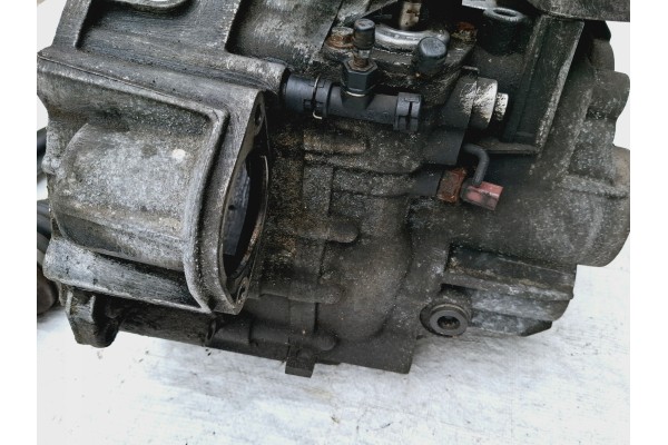 GEARBOX HALF AXLE RIGHT 6 GEARS AUDI A3 8P0 8P3 2 0 TDI GRF 2003 2008 Transmission type manual
