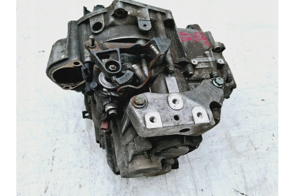 GEARBOX HALF AXLE RIGHT 6 GEARS AUDI A3 8P0 8P3 2 0 TDI GRF 2003 2008 Engine type diesel