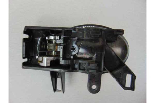  MANETA INTERIOR TRASERA DERECHA NISSAN JUKE (F15E) Acenta 2013 180636 NISSAN - 1