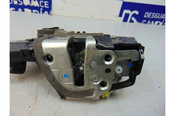 6 PIN CERRADURA PUERTA DELANTERA IZQUIERDA TOYOTA COROLLA VERSO (R1) 2.2 D-4D Sol 2007 6 PIN 166018 TOYOTA - 1