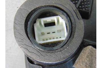 6 PIN CERRADURA PUERTA DELANTERA IZQUIERDA TOYOTA COROLLA VERSO (R1) 2.2 D-4D Sol 2007 6 PIN 166018 TOYOTA - 3