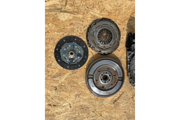 Embrague Completo de Transmisión 20V253 para Mokka B y 3008 II 1.5 HD