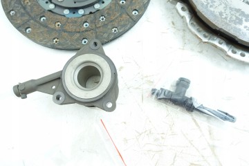 FORD TRANSIT 2 2 TDCi CLUTCH LUK 627304033 1468026 1512917 1675978 Engine type gasoline diesel