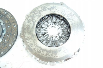 FORD TRANSIT 2 2 TDCi CLUTCH LUK 627304033 1468026 1512917 1675978 Car type buses cargo vans