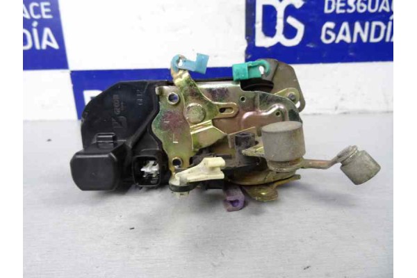 4 PIN CERRADURA PUERTA DELANTERA IZQUIERDA CHRYSLER VOYAGER (RG) 2.5 CRD Grand Voyager Limited 2001 4 PIN 171016 CHRYSLER - 2