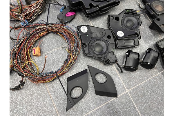 AUDI A8 S8 D4 SOUND SYSTEM BANG OLUFSEN 4H0035466 Part manufacturer Audi OE