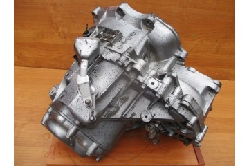 SAAB 9 3 2 2 TID TRANSMISSION 5 GEARS FM57 301 i 3 82 Engine type diesel