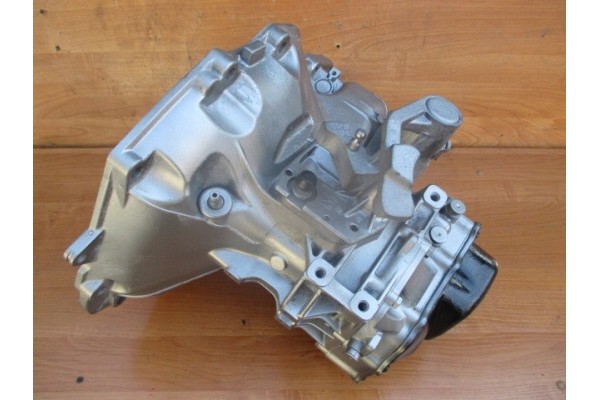 OPEL VECTRA C SIGNUM 1 6 1 8 16V TRANSMISSION 5 gears gear ratio C394 C 3 94 Transmission type manual
