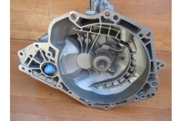 OPEL VECTRA C SIGNUM 1 6 1 8 16V TRANSMISSION 5 gears gear ratio C394 C 3 94 Engine type gasoline