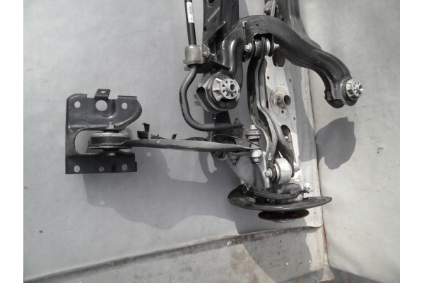 Viga de Eje Trasero Brazo de Suspensión Trasera Mercedes GLB W247