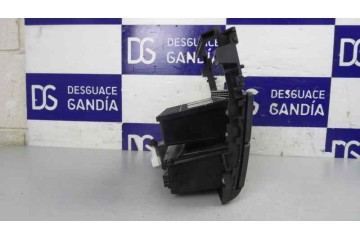 84570-3E00 CENICERO KIA SORENTO (BL) 2.5 CRDi Concept 2006 84570-3E00 173263 KIA - 3