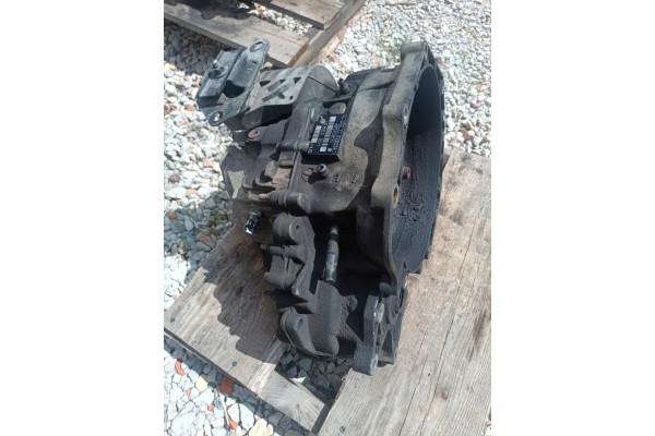 MANUAL GEARBOX SAAB 9 5 95 AND 2 0 T B205E FM55B01 FM55 B01 b235 Part manufacturer Saab OE