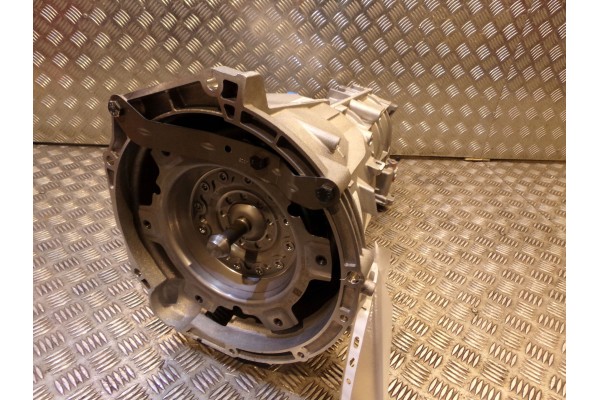 Transmisión Automática BMW 5 G60 520i GA8L60CZ 9301355 5A63059 Nueva