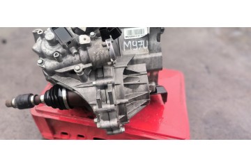 GEARBOX HYUNDAI I40 1 7 CRDI AUTOMATIC M97UJ M97U Catalog number of the part M97UJ SKRZYNIA HYUNDAI I40 1 7CRDI