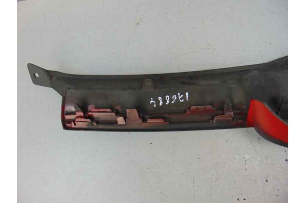 8M51-BA133-B REJILLA DELANTERA FORD FOCUS BERLINA (CB8)