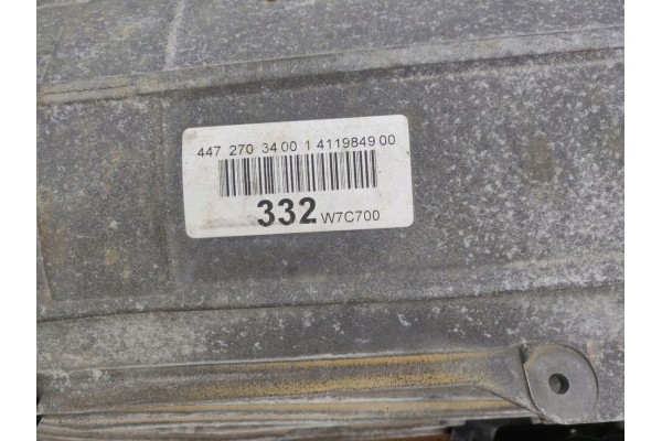 Transmission 2 2 CDI 77 thousand km Mercedes V CLASS VITO W447 4472703400 Catalog number of the part A4472703400 W4472703400 skr