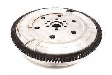 SPRZEGLO KPL With DMF STILO 2004 LANCIA Valeo 836162 Clutch Kit Car type passenger cars