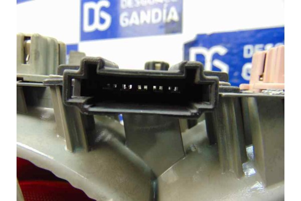 A2108204364 PILOTO TRASERO IZQUIERDO MERCEDES-BENZ CLASE E (BM 210) BERLINA