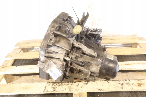 5 SPEED GEARBOX RENAULT MEGANE III 1 5DCI JR5175 Part manufacturer Renault OE