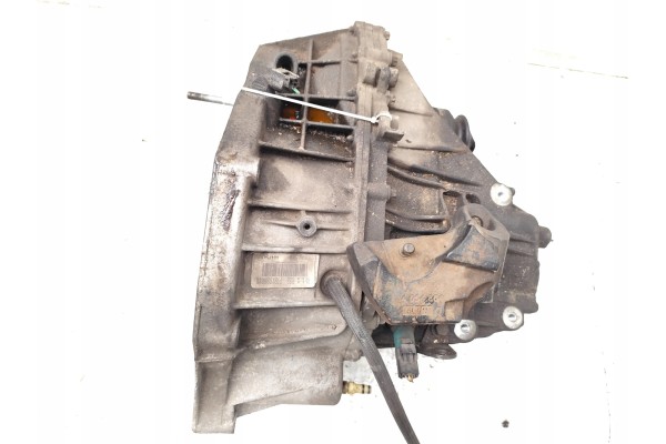 Renault Megane Manual 6 speed gearbox 1 6 16V Petrol TL4A030 Transmission type manual