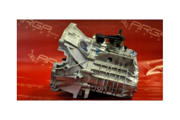 Gearbox 8G9R7002RC Volvo S80 II V70 III 2 0D 100kW 136KM Catalog number of the part 31259388