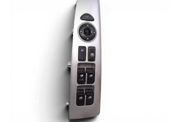 935702B700 MANDO ELEVALUNAS DELANTERO IZQUIERDO HYUNDAI SANTA FE (CM)