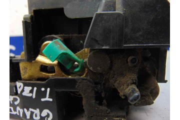 4 PIN CERRADURA PUERTA TRASERA IZQUIERDA JEEP GRAND CHEROKEE (WJ/WG) 2.7 CRD Laredo 2002 4 PIN 177310 JEEP - 4