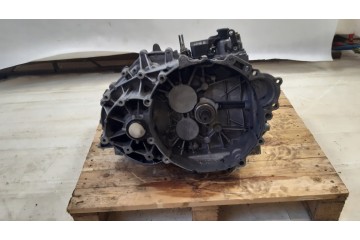 VOLVO S60 2 4 MANUAL TRANSMISSION 9482432