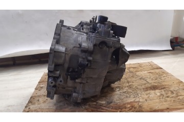 VOLVO S60 2 4 MANUAL TRANSMISSION 9482432 Car type passenger cars