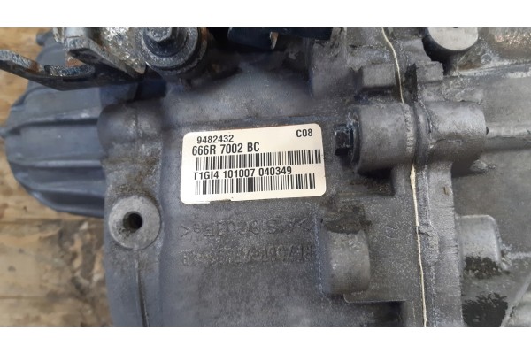 VOLVO S60 2.4 Caja de Cambios Manual 9482432