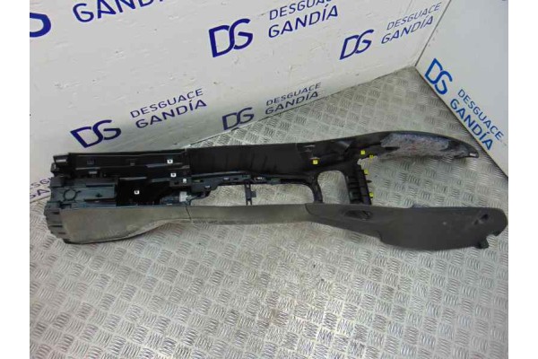  APOYABRAZOS CENTRAL CITROEN C4 CACTUS Feel 2018 177590 CITROEN - 4