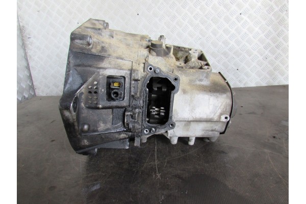 Caja de Cambios Semiautomática Robot 20DR15 para Peugeot 5008 1.6 e-H