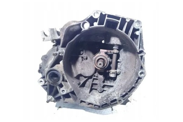 Vauxhall Combo Manual 5 speed gearbox 1 3 CDTI 16V Diesel 2011