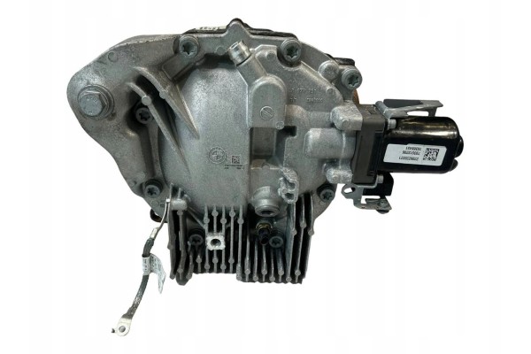 Rear differential BMW X7 G07 8686661 Part manufacturer BMW OE