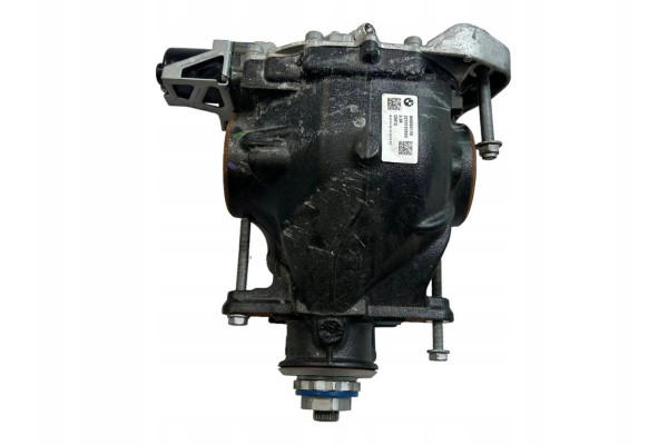 Rear differential BMW X7 G07 8686661 Installation side multipurpose