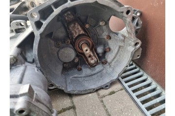 Volkswagen PASSAT B3 1988 Manual 5 speed gearbox Catalog number of the part AWR