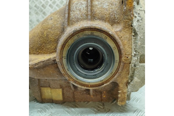 REAR REDUCER LEXUS RC _C 4111024250 33782689 5 0L 351kw 2016 Catalog number of the part 4111024250