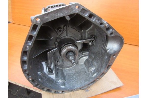 MERCEDES VITO VIANO W639 2 2 CDI SPRINTER 2 2 GEARBOX A6392602400 Transmission type manual