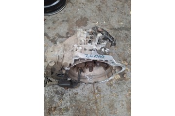 HYUNDAI I30 II KIA CEED II MANUAL GEARBOX ZG17HJ 2015