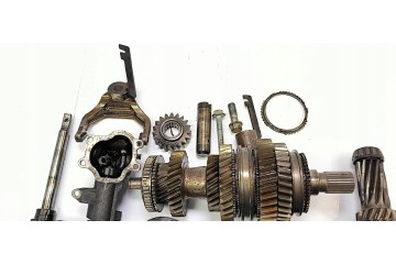 GEARBOX PARTS 2019 3 0 HPI 180 KM IVECO DAILY 35S18 Part manufacturer Iveco OE