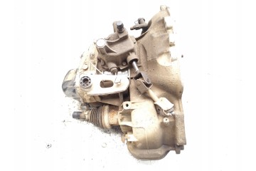 Vauxhall Corsa Manual 5 speed gearbox 1 4 Petrol 66kW 90 HP Quality of parts according to GVO O original with manufacturer s log