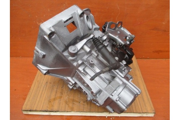FIAT DOBLO COMBO GRANDE PUNTO EVO 1 3 JTD TRANSMISSION 5b EURO5 thick roller Catalog number of the part SKRZYNIA 5 BIEGOW SILNIK