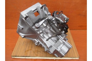 FIAT DOBLO COMBO GRANDE PUNTO EVO 1 3 JTD TRANSMISSION 5b EURO5 thick roller Catalog number of the part SKRZYNIA 5 BIEGOW SILNIK