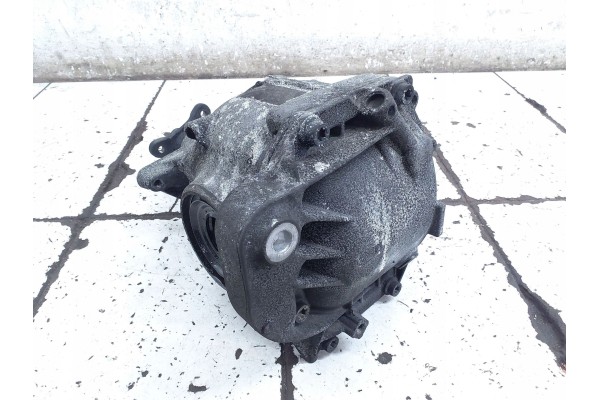 2019 BMW 7 G11 G12 Rear differential 8619107 Part manufacturer BMW OE