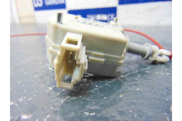 8P4862153  TAPA EXTERIOR COMBUSTIBLE AUDI A3 SPORTBACK (8PA) 2.0 TDI Ambiente 2005 8P4862153 178849 AUDI - 1