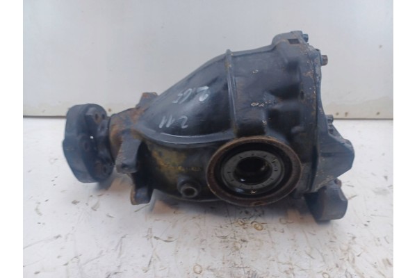 MERCEDES E W211 211 DIFFERENTIAL BRIDGE REAR 2303511108 2 65 Part manufacturer Mercedes Benz OE