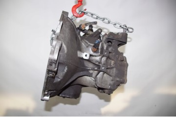 GEARBOX M25 1 8 140 KM OPEL ASTRA H III Car type passenger cars