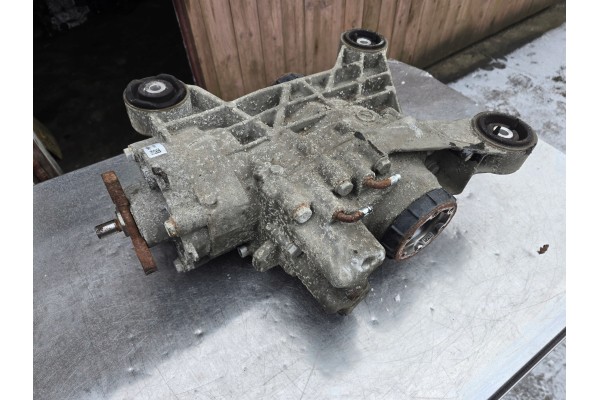 BRIDGE DYFER REAR AUDI A3 8V 0CQ525010R 2 0 220KM S3 HALDEX 5WA907554M Catalog number of the part MOST DYFER TYL AUDI A3 8V 0CQ5